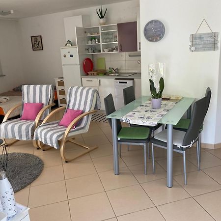 Apartman Igor Čižići Buitenkant foto